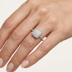 Grand Diamond Ring worn by model - Vicenza Miami