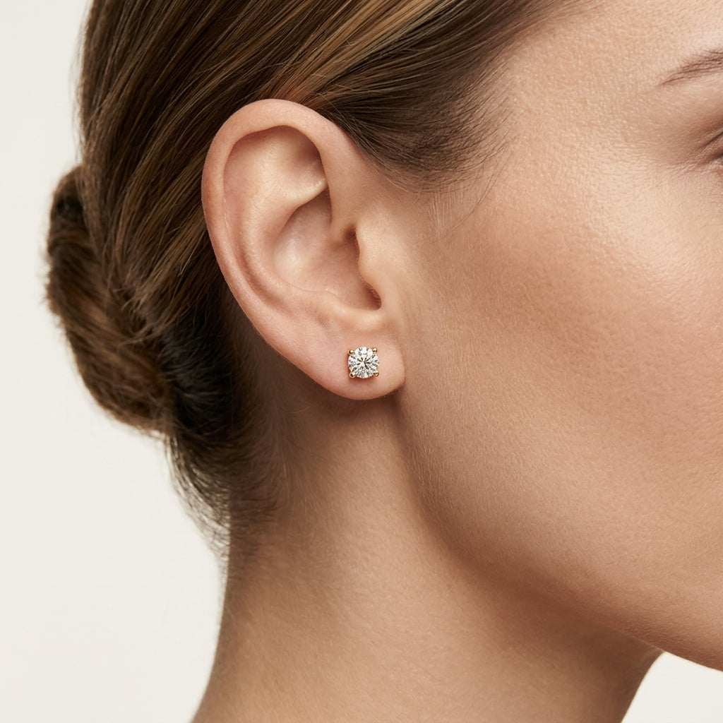 Refined Diamond Earring worn by model - Vicenza Miami