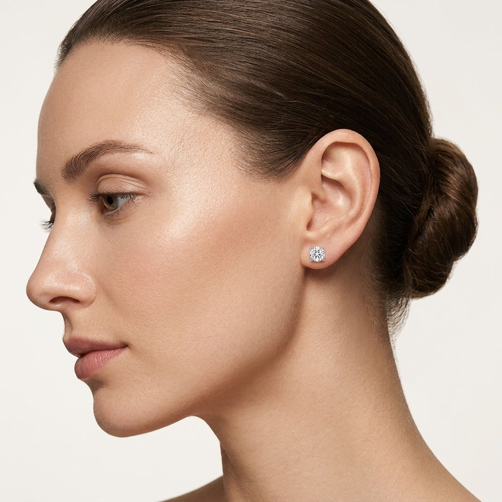 Eternal Diamond Earring worn by model - Vicenza Miami