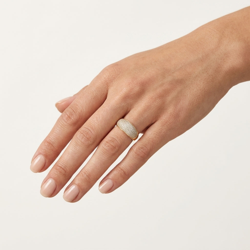 Brilliant Diamond worn by model - Vicenza Miami