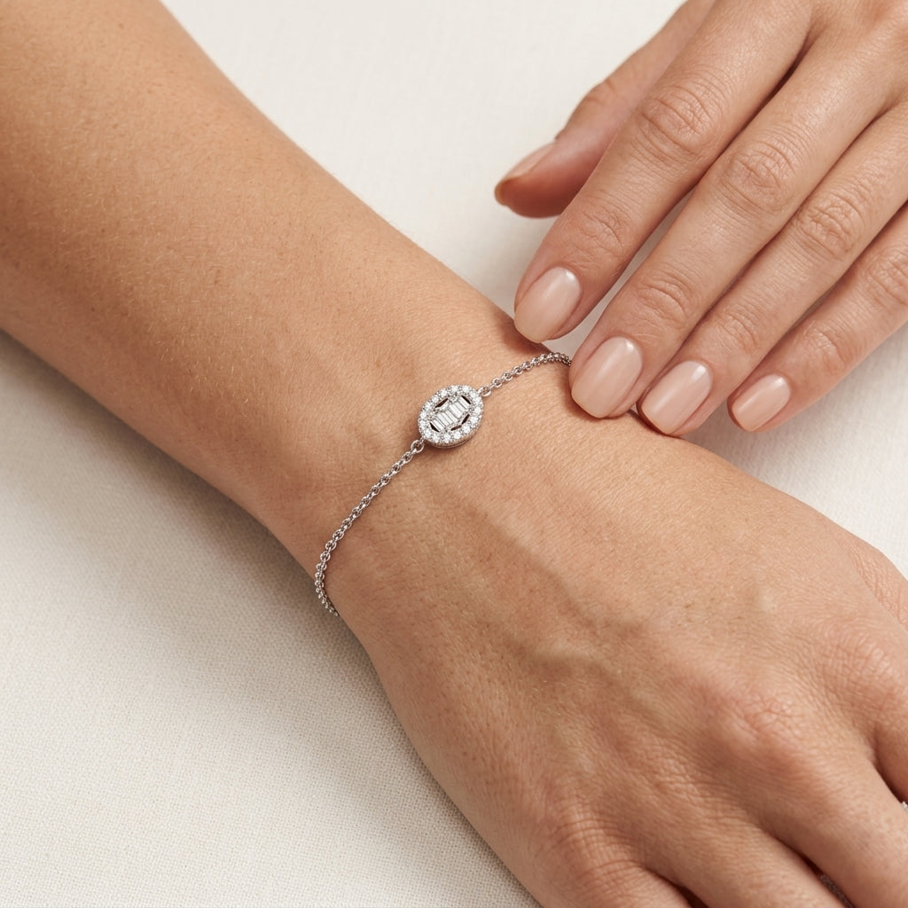 Statement Bracelet worn by model - Vicenza Miami