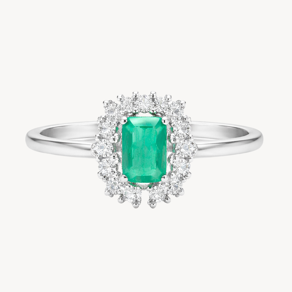 Regal Diamond Ring