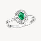 Lustrous Diamond & Emerald Ring