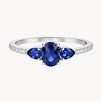 Grand Diamond & Sapphire Ring