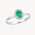 Exquisite Diamond & Emerald Ring