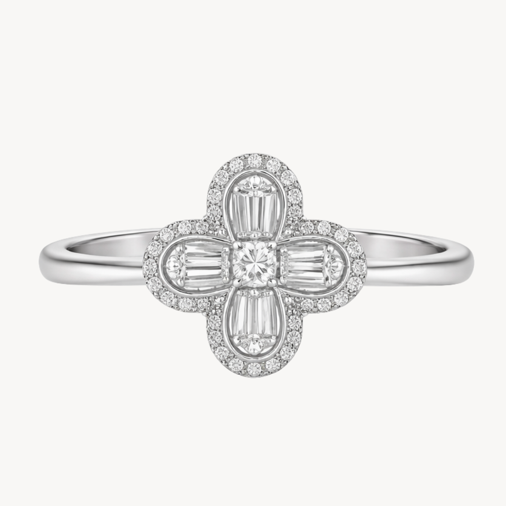 Lavish Diamond Ring