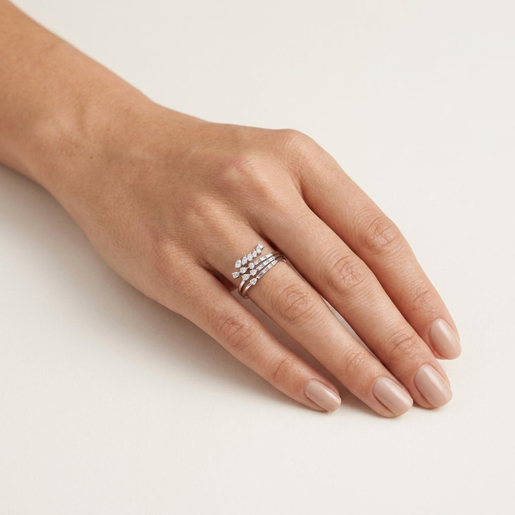 Premier Diamond Ring worn by model - Vicenza Miami