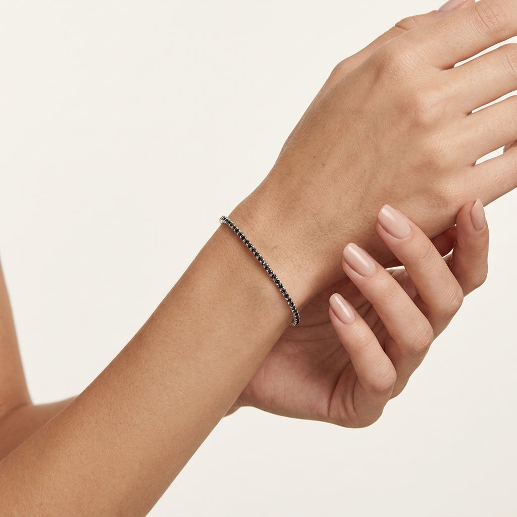 Legacy Diamond Bracelet worn by model - Vicenza Miami