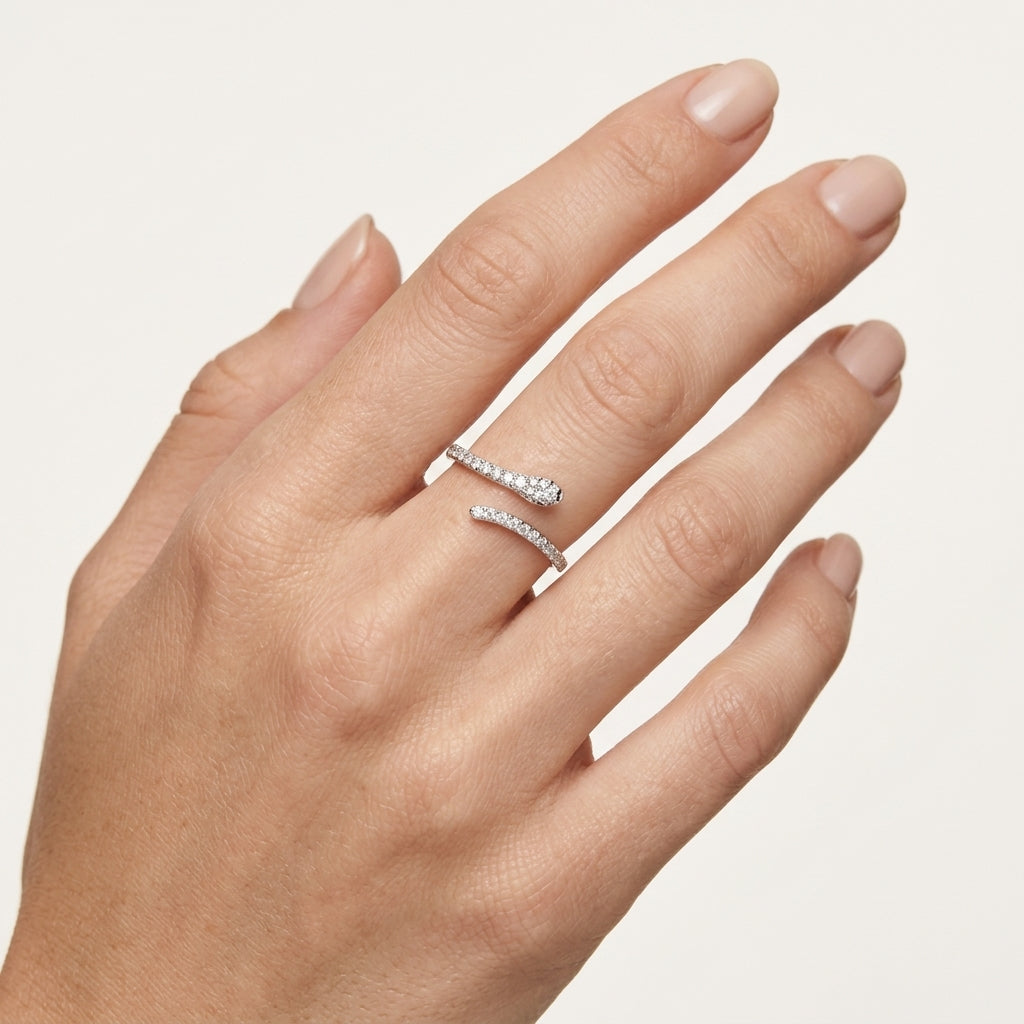 Petite Snake Diamond Ring worn by model - Vicenza Miami