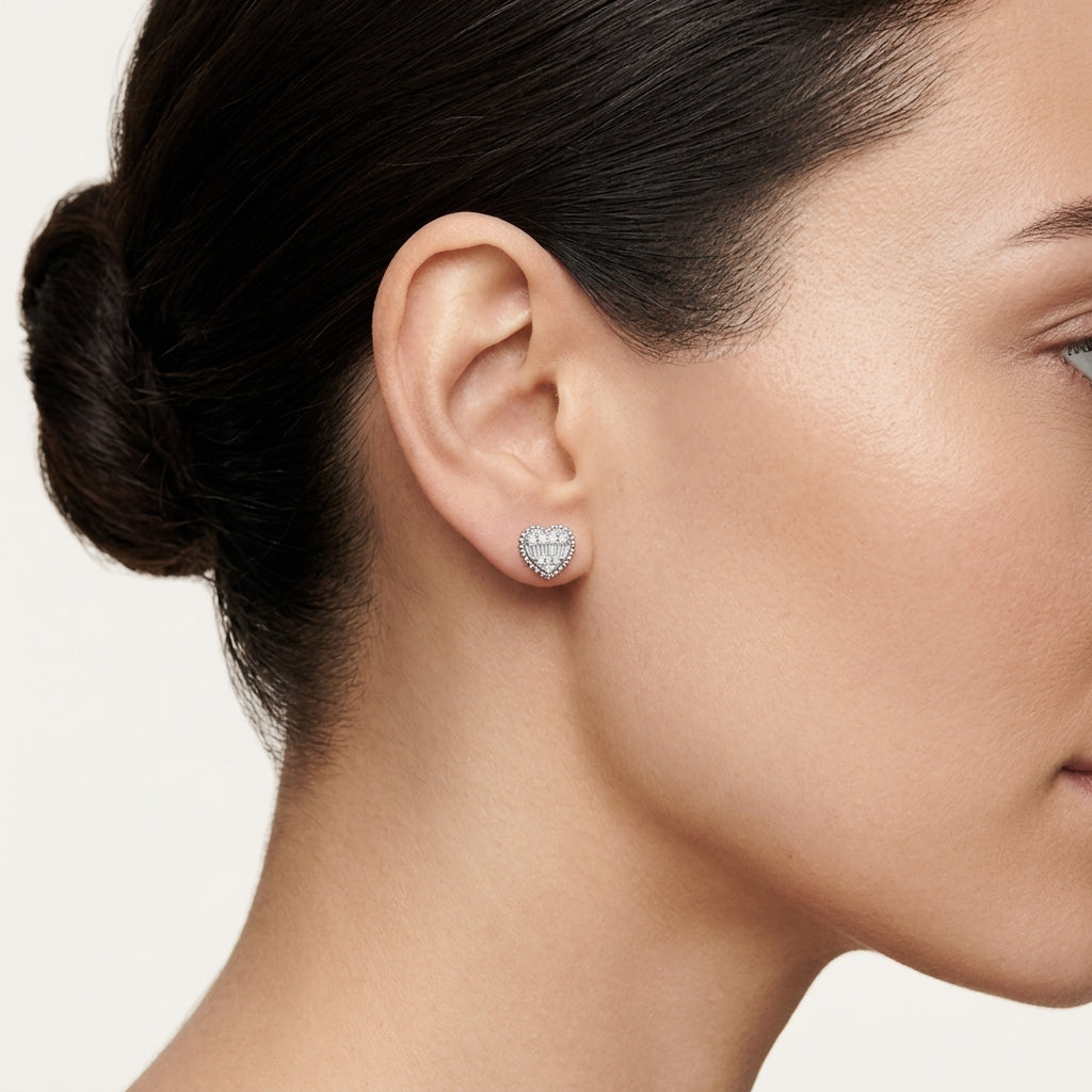 Radiant Diamond Earring Diamond I worn by model - Vicenza Miami