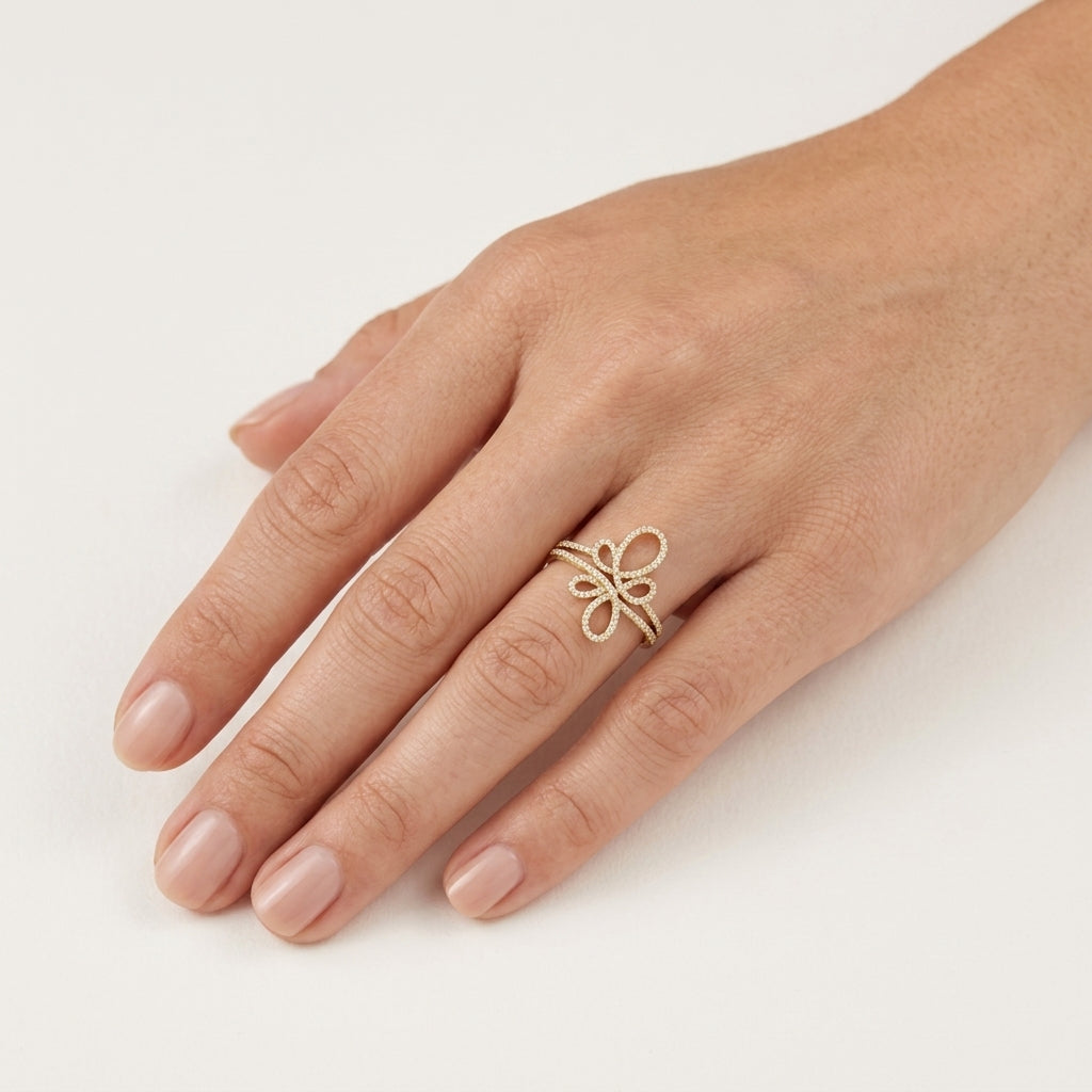 Polished Diamond Ring Yellow Gold Diamond worn by model - Vicenza Miami