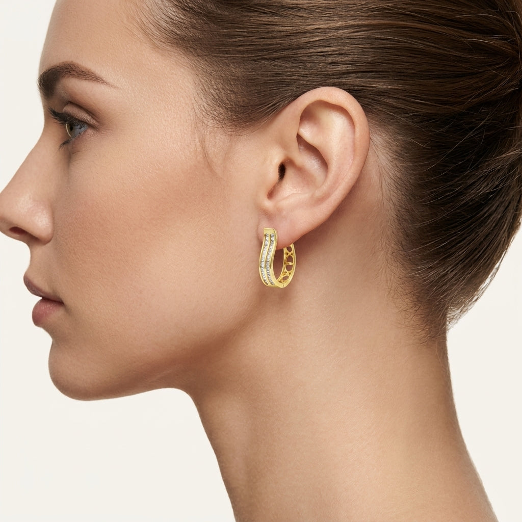 Aura Diamond Earring worn by model - Vicenza Miami
