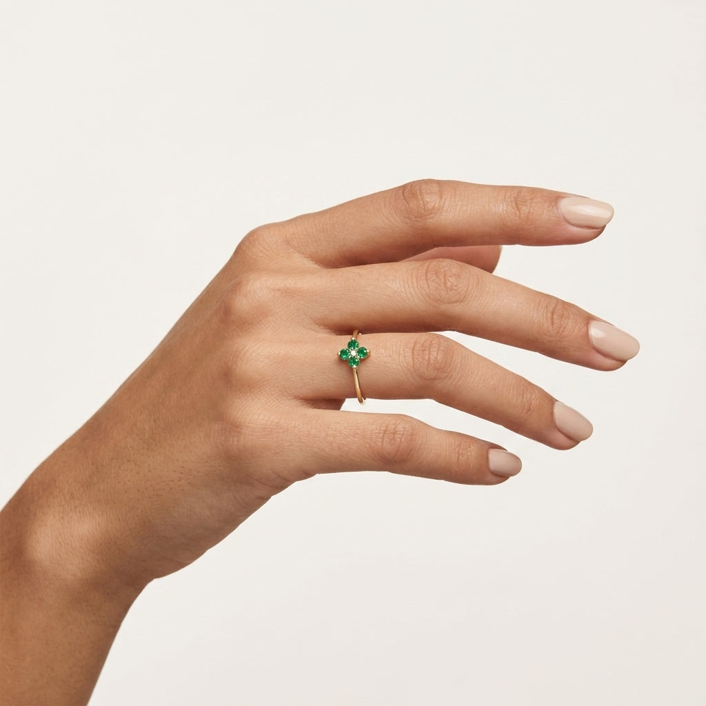 Classic Diamond Ring Yellow Gold Emerald worn by model - Vicenza Miami