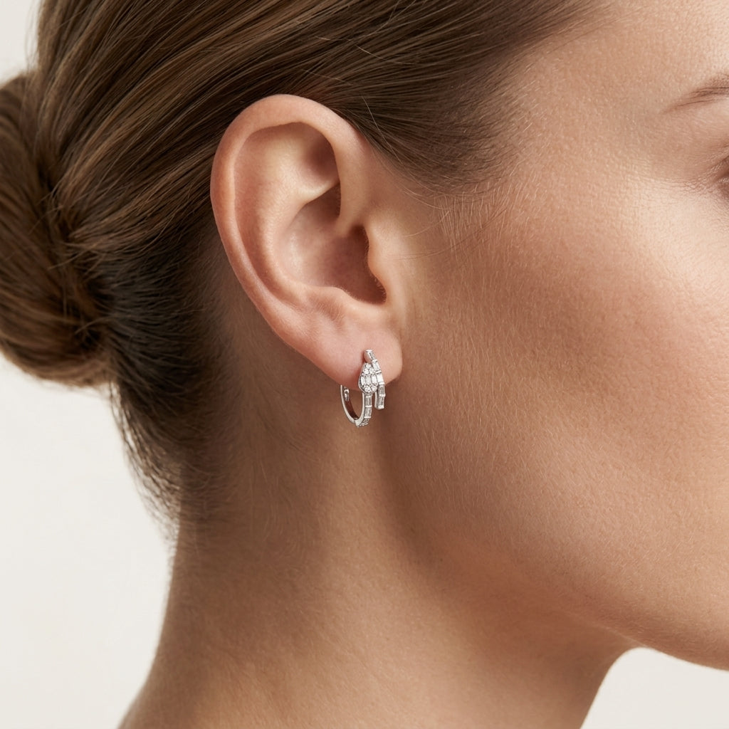 Heritage Earring worn by model - Vicenza Miami
