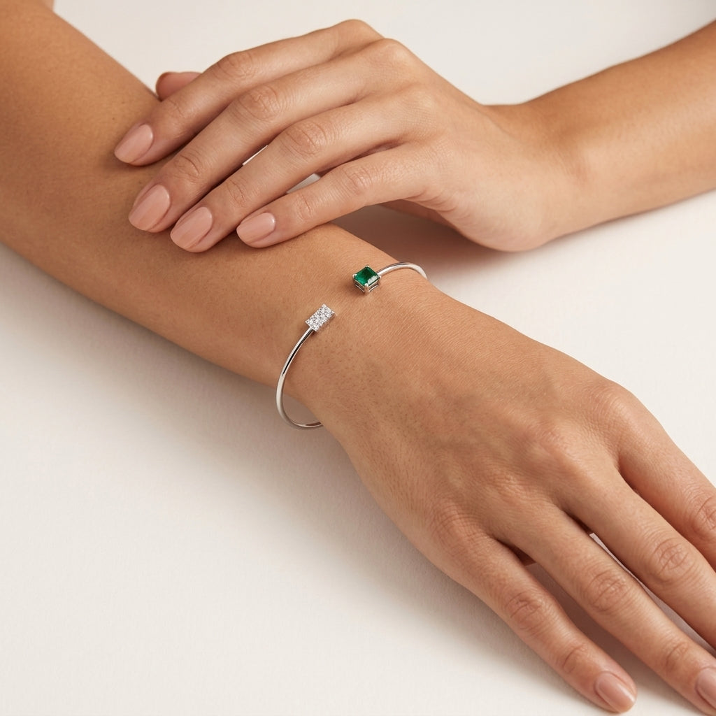 Heritage Bracelet worn by model - Vicenza Miami