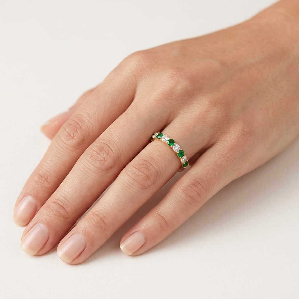 Signature Diamond & Emerald Ring worn by model - Vicenza Miami