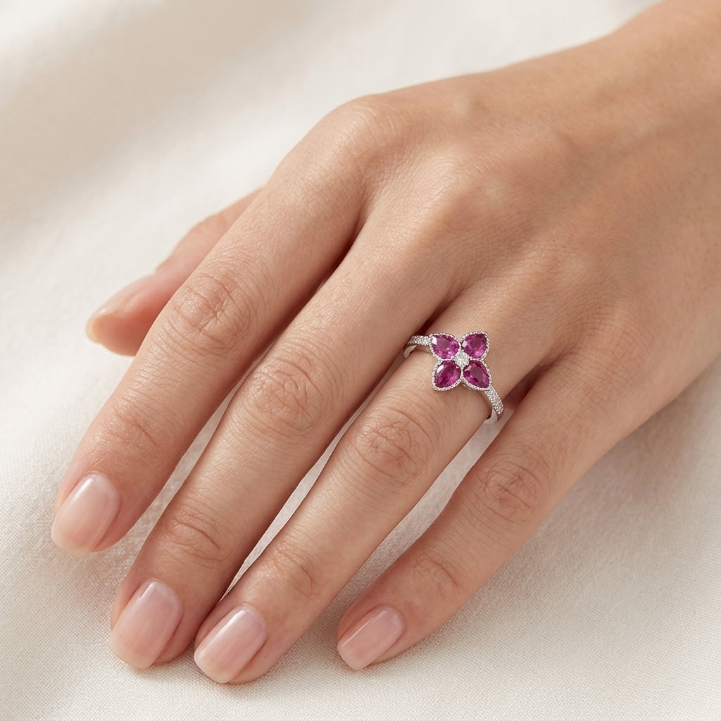 Signature Diamond Ring White Gold Diamond II worn by model - Vicenza Miami