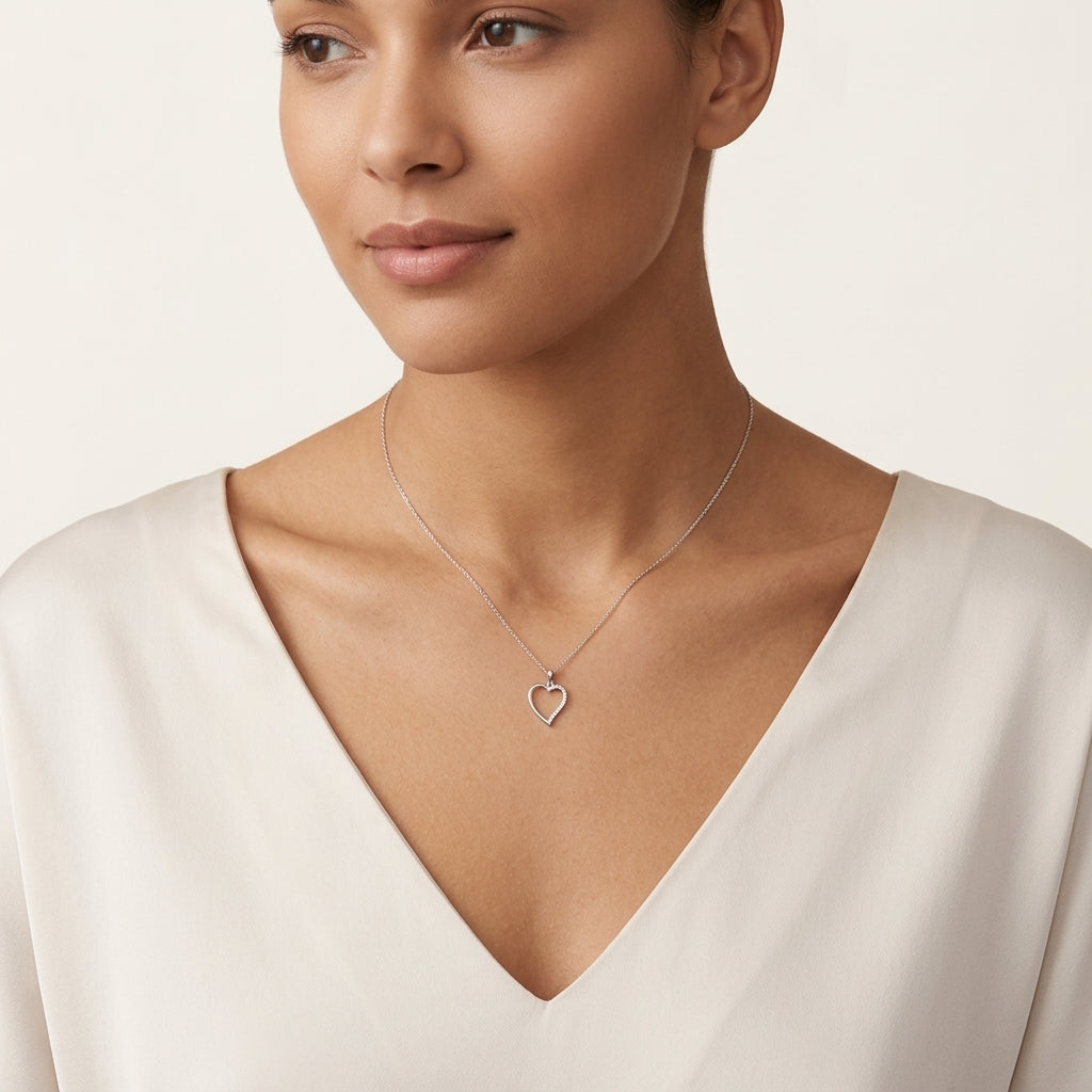 Essence Heart Diamond Pendant worn by model - Vicenza Miami