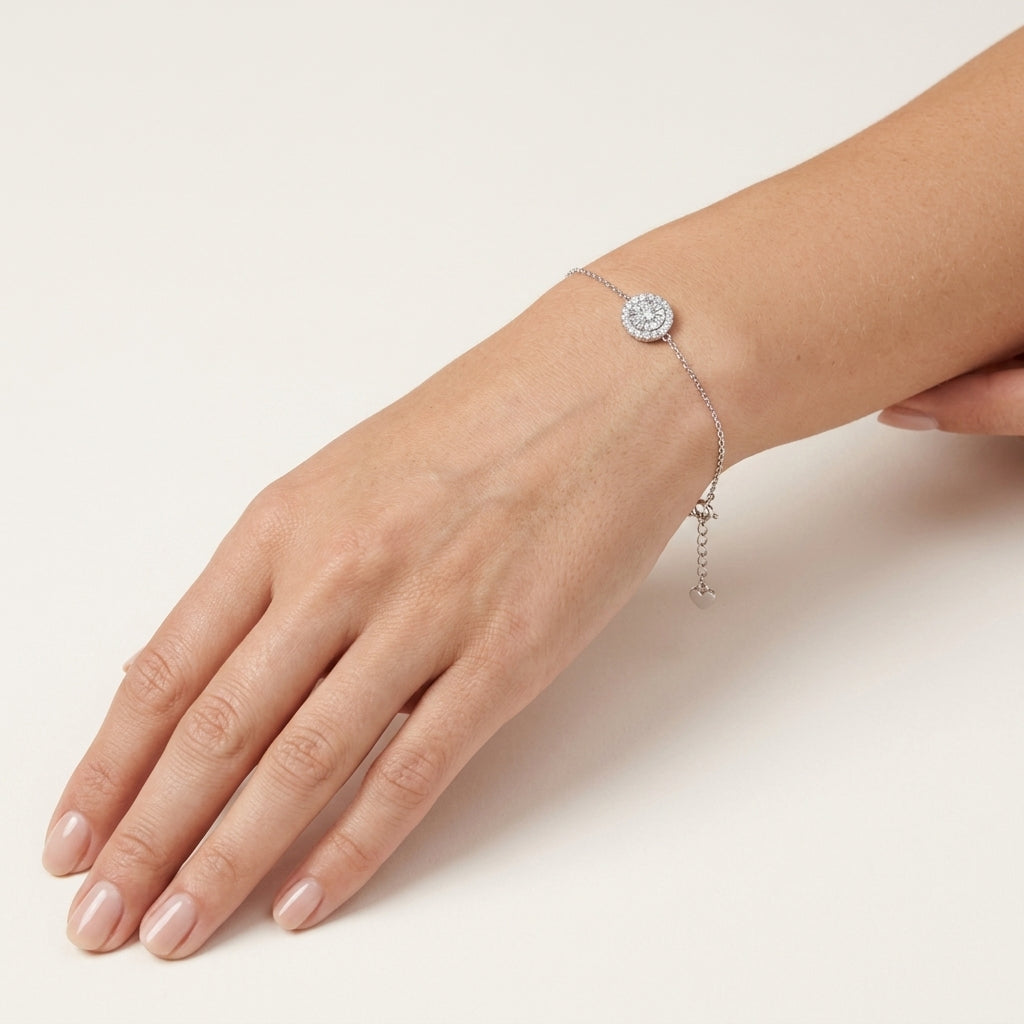 Grand Bracelet worn by model - Vicenza Miami
