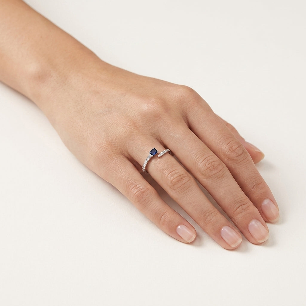 Stately Ring worn by model - Vicenza Miami