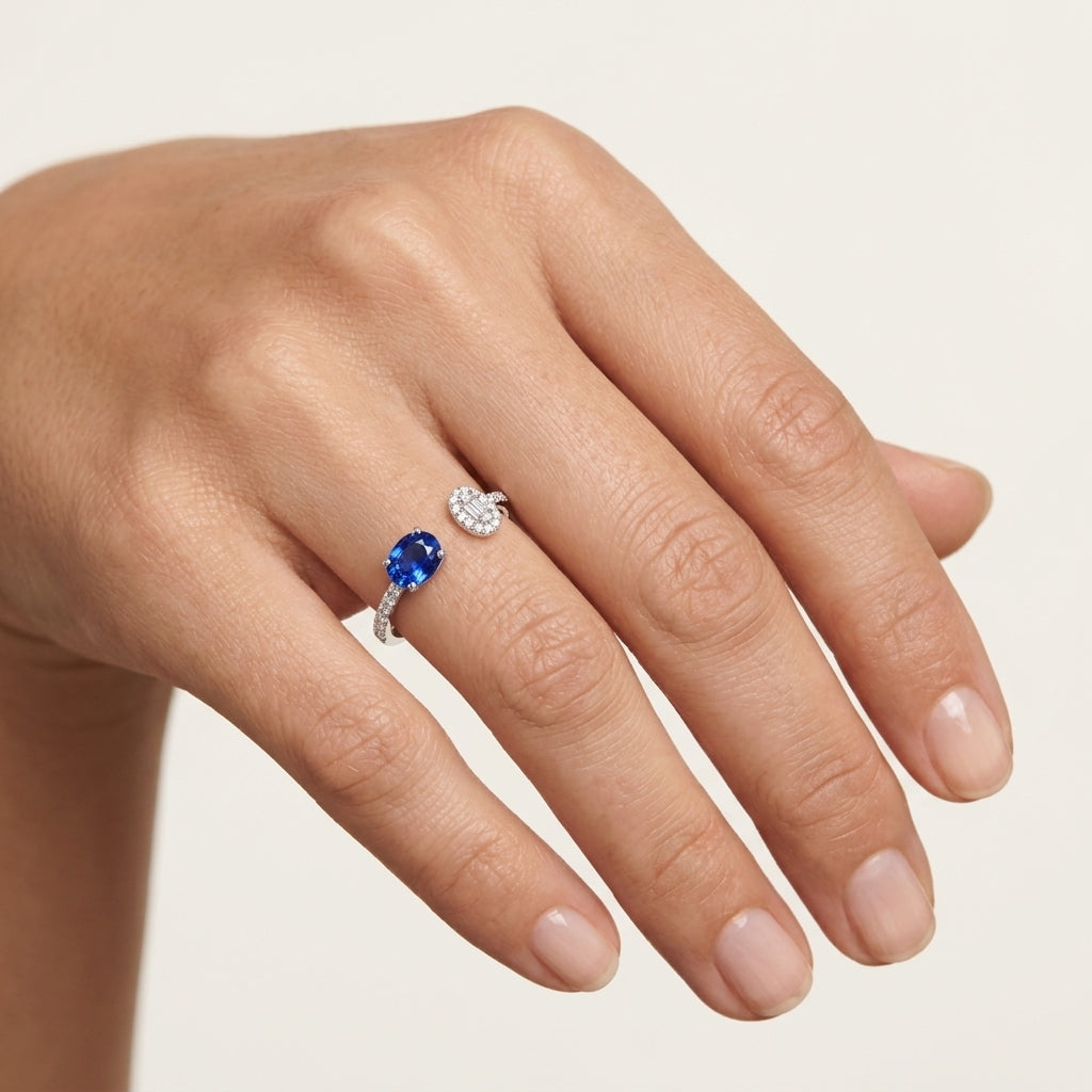Polished Diamond & Sapphire Ring worn by model - Vicenza Miami