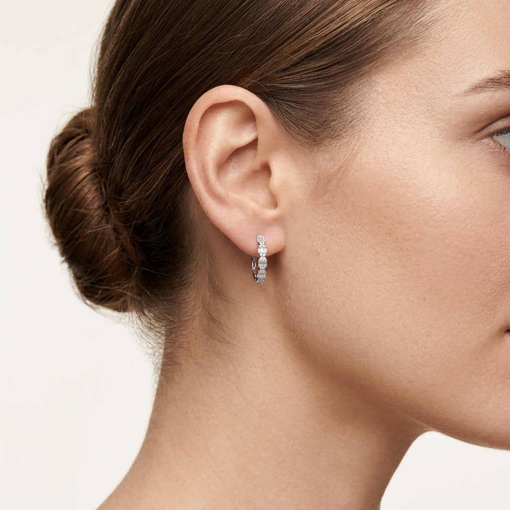 Gleaming Earring worn by model - Vicenza Miami