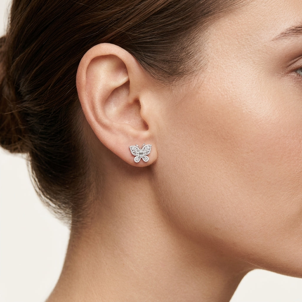 Regal Earring White Gold Diamond worn by model - Vicenza Miami