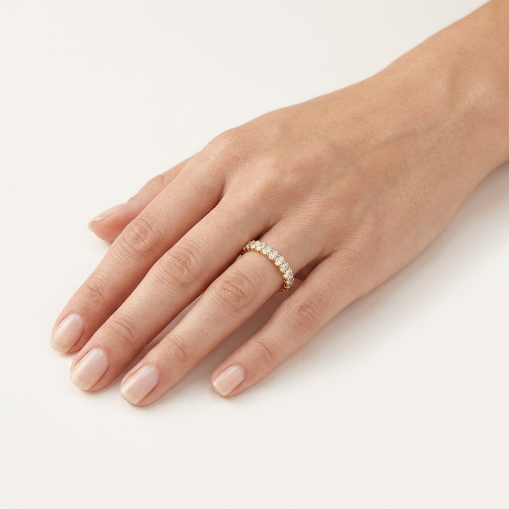 Imperial Ring worn by model - Vicenza Miami