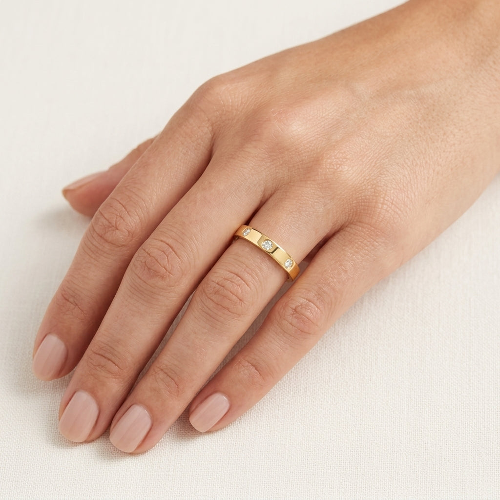 Stately Diamond Ring Rose Gold Diamond worn by model - Vicenza Miami