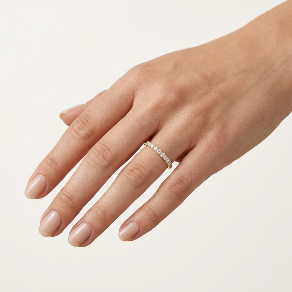 Imperial Diamond Ring White Gold Diamond II worn by model - Vicenza Miami