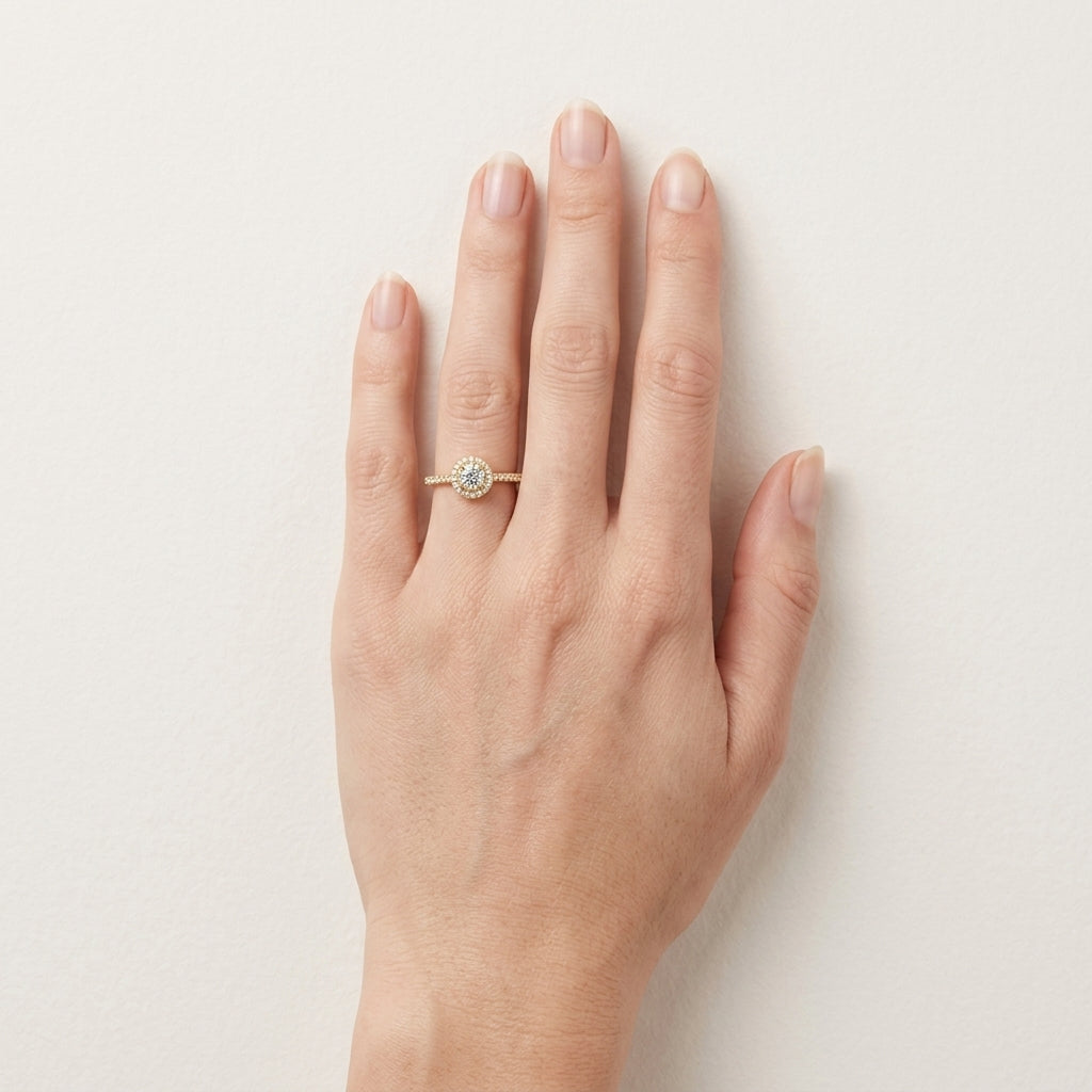 Signature Diamond Ring White Gold Diamond III worn by model - Vicenza Miami