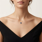 Signature Diamond Pendant Yellow Gold Diamond II worn by model - Vicenza Miami