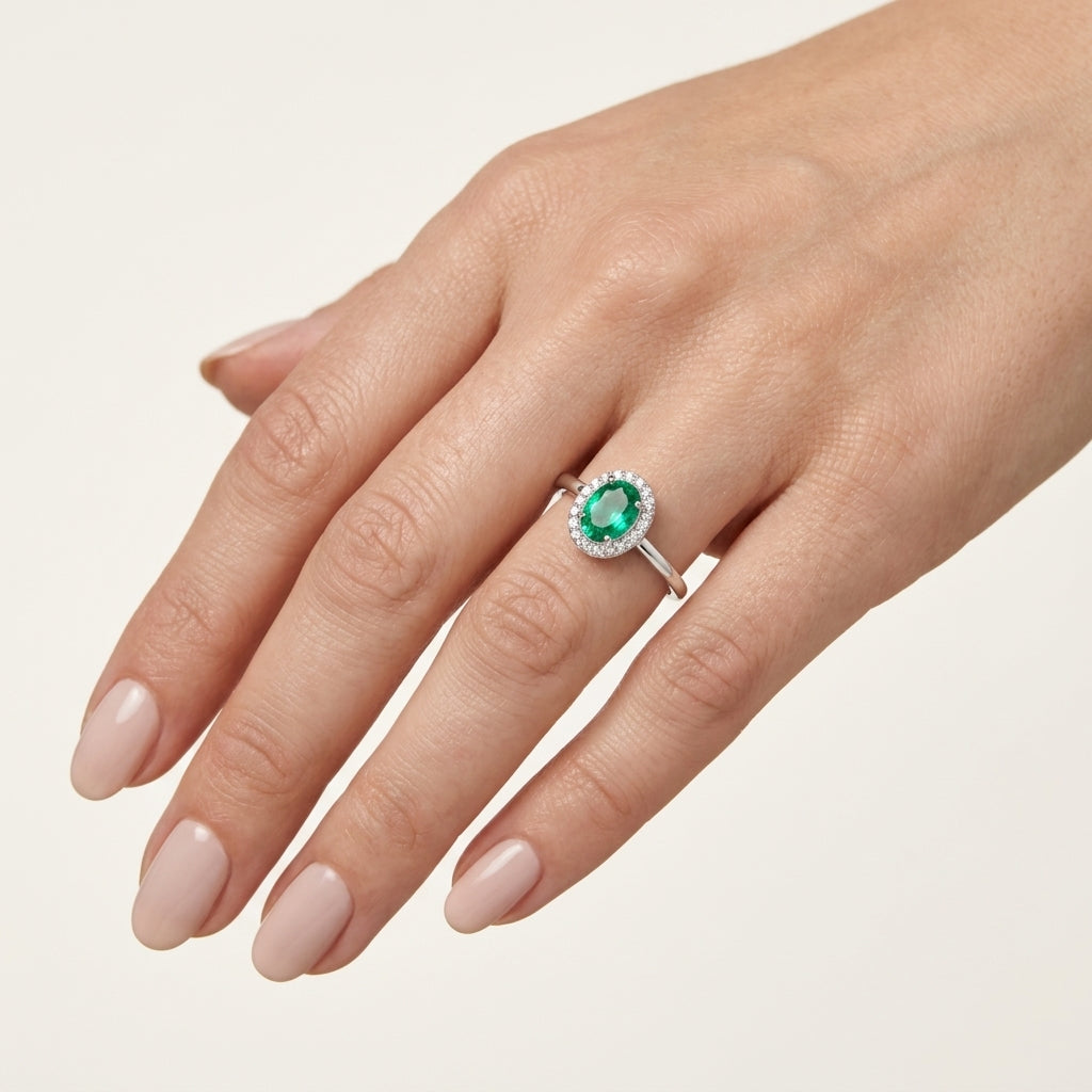 Exquisite Diamond & Emerald Ring worn by model - Vicenza Miami